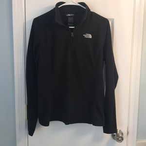 The north face black quarter zip